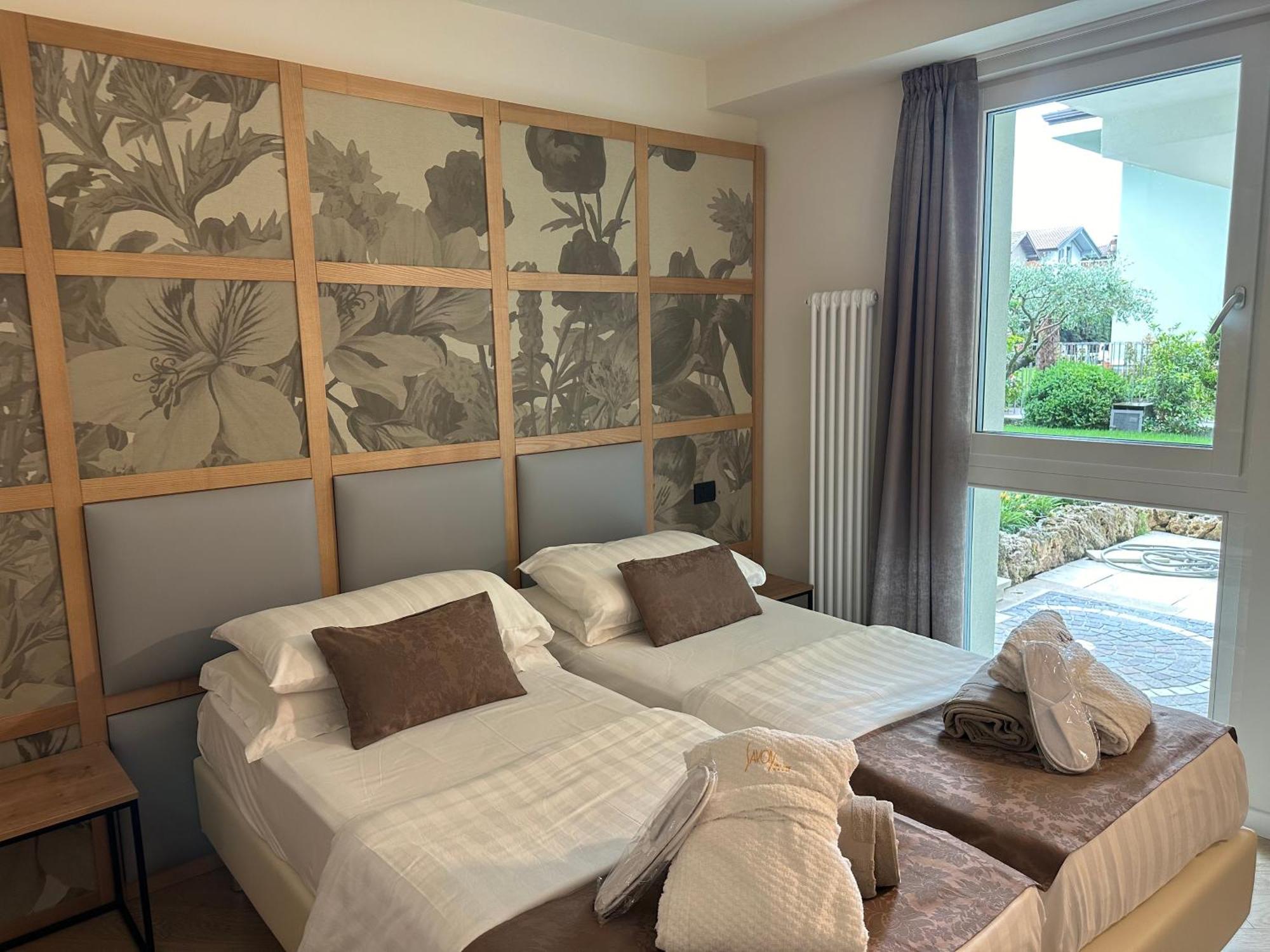Residence Villa Dalila - Appartamento Dalila 加尔达湖滨 外观 照片