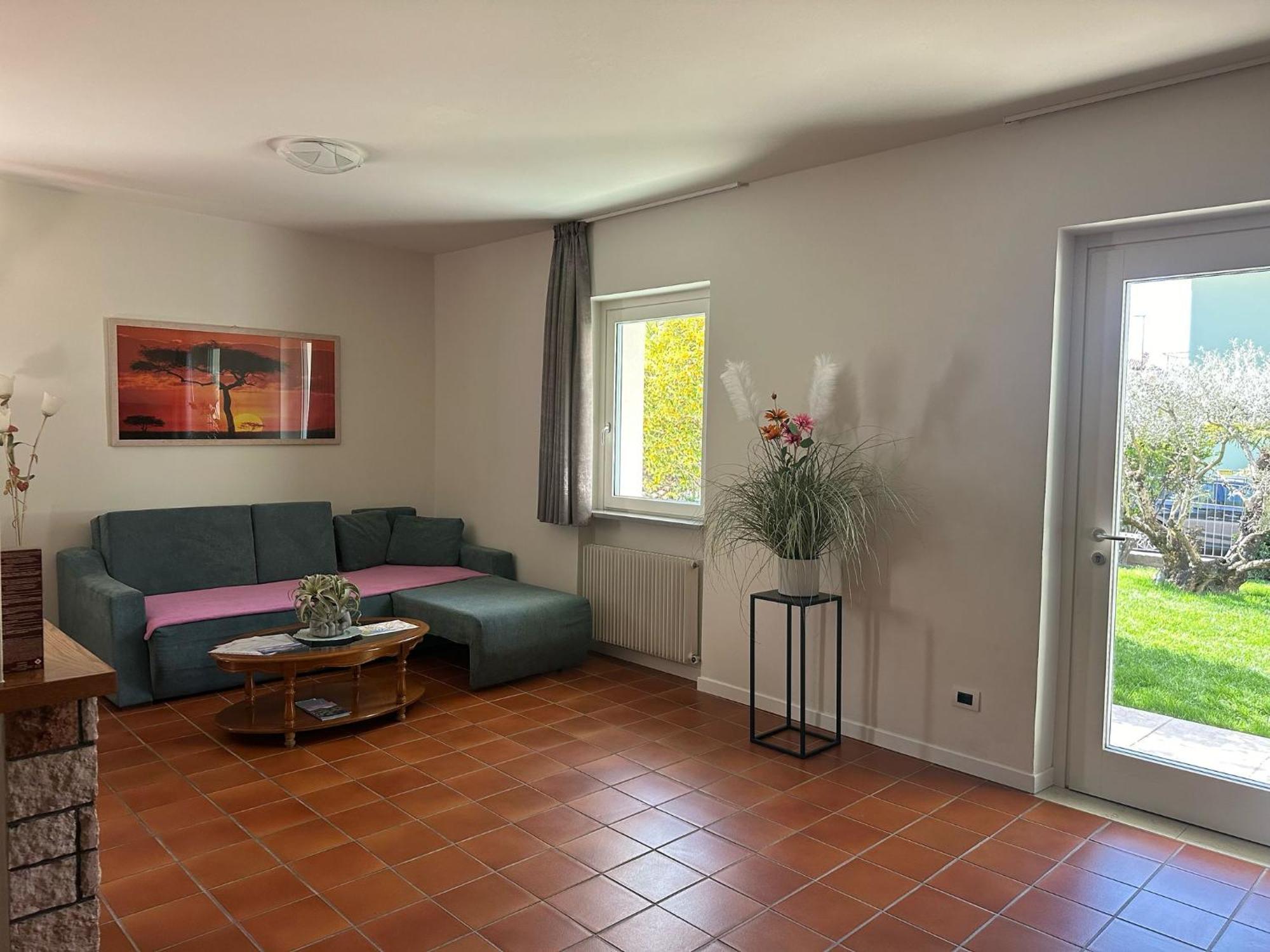 Residence Villa Dalila - Appartamento Dalila 加尔达湖滨 外观 照片